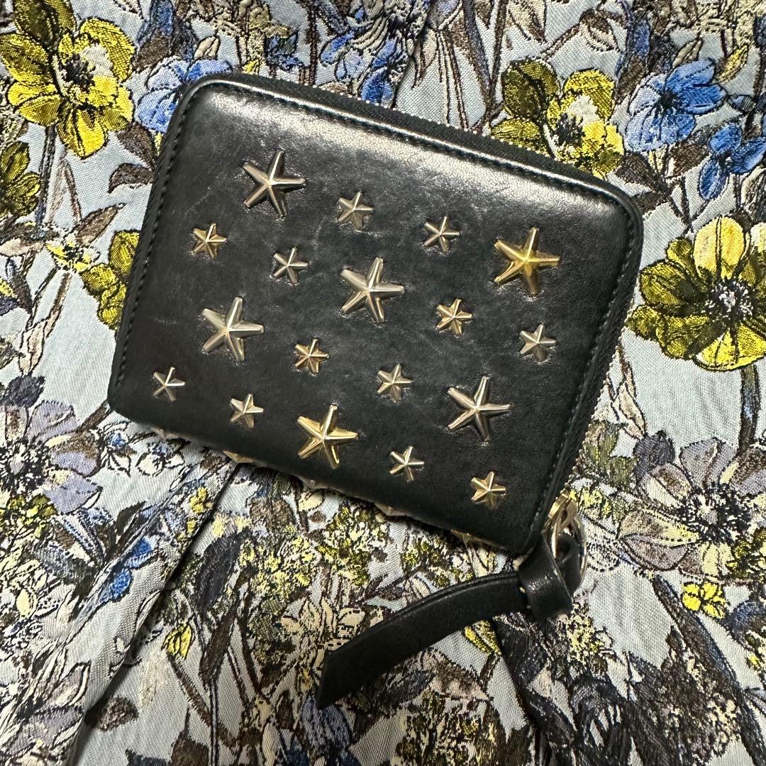 JIMMY CHOO ブラック 二つ折り財布 星型スタッズ