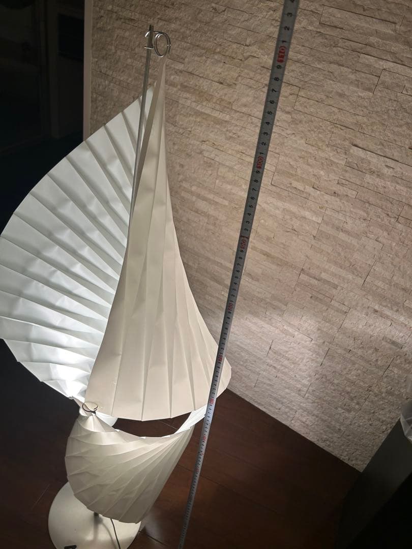 ACTUS アクタス ホワイト スパイラル フロアスタンドライト