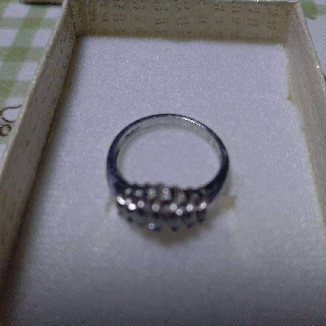 プラチナPt900/約12〜13号ダイヤ0.50リングＶ指輪中古