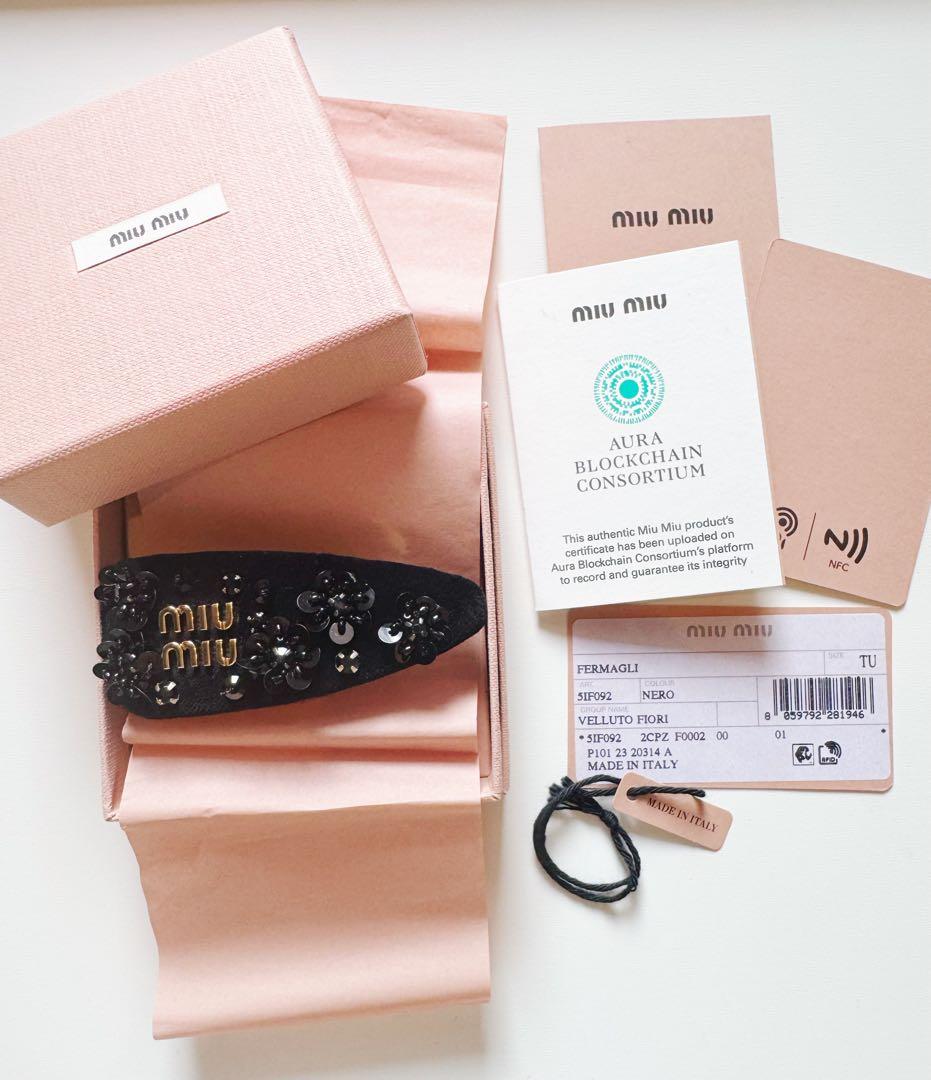 miumiu ミュウミュウ 新品未使用 ロゴ バレッタ ベロア ヘアピン