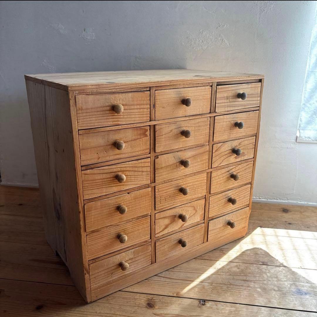 アンティーク　チェスト　整理木箱　引き出し　古家具　木製　マス目　小引き出し