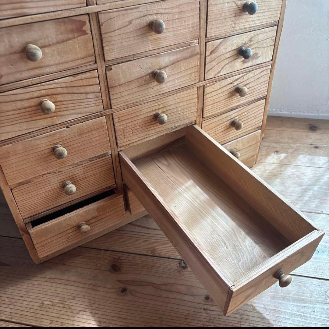 アンティーク　チェスト　整理木箱　引き出し　古家具　木製　マス目　小引き出し