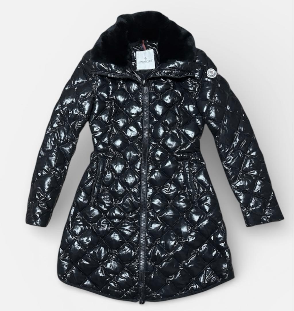モンクレール　MONCLER ダウンコート　ダウンジャケット　ファー取り外し可能