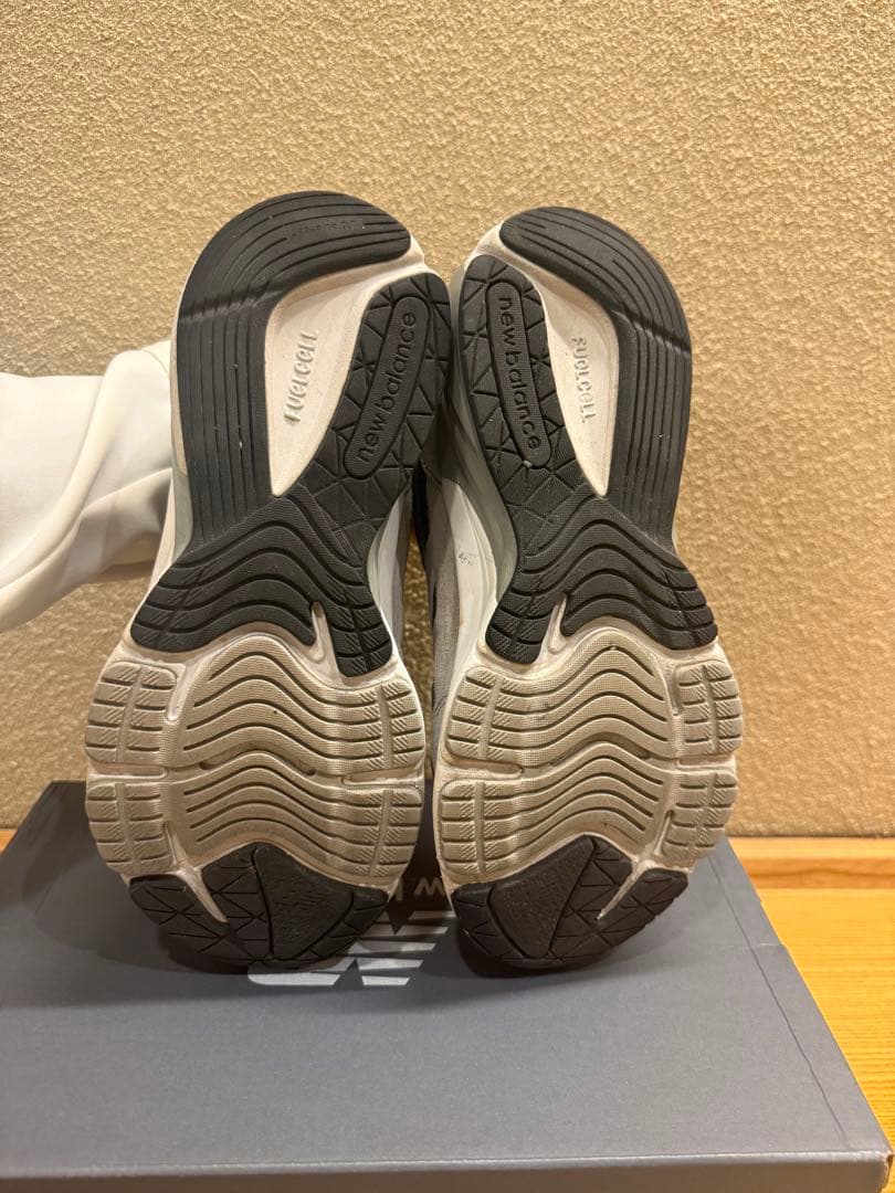 ニューバランス990v6 24.0cm