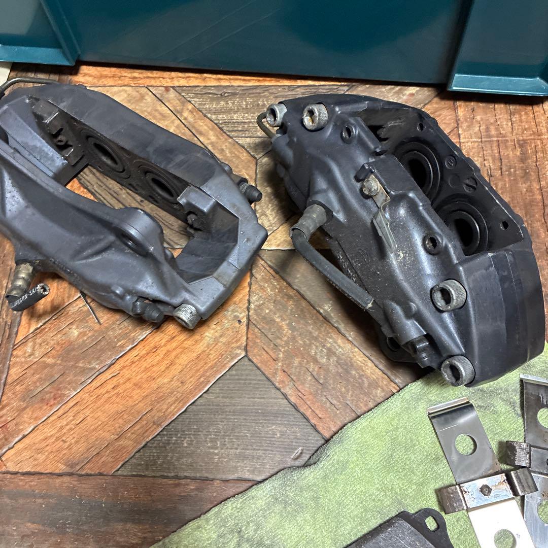 Alfa Romeo ブレラ　ブレンボキャリパー