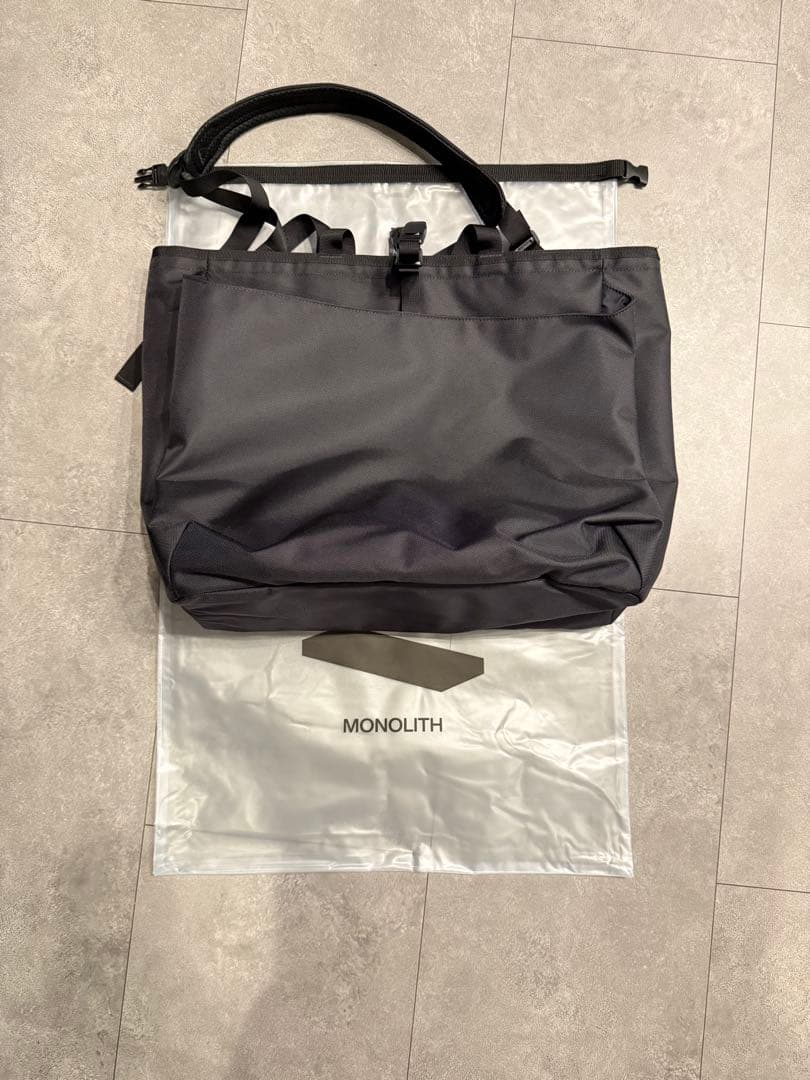 モノリス/MONOLITH SHOOTING TOTE PRO M バッグ