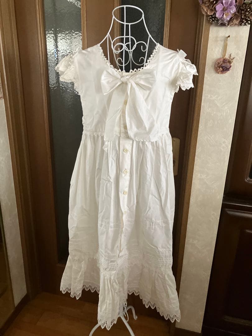 おけい⭐️ANLICO・素敵な割烹着／エプロン／白／美品