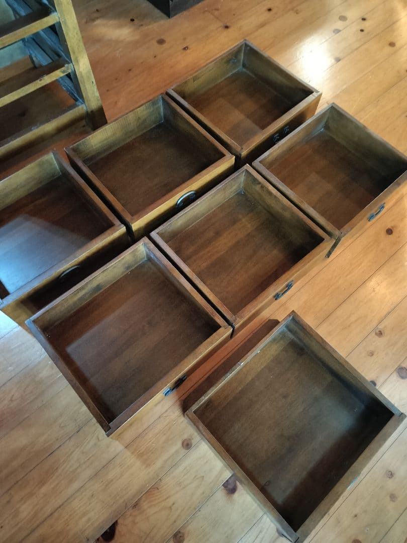 無垢材チェスト　アジアン　ヴィンテージ　7段引き出し