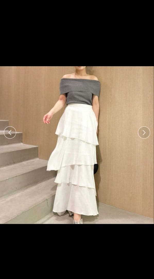 完売品　フレイアイディー　【00サイズ】セミシアーティアードスカート　ホワイト