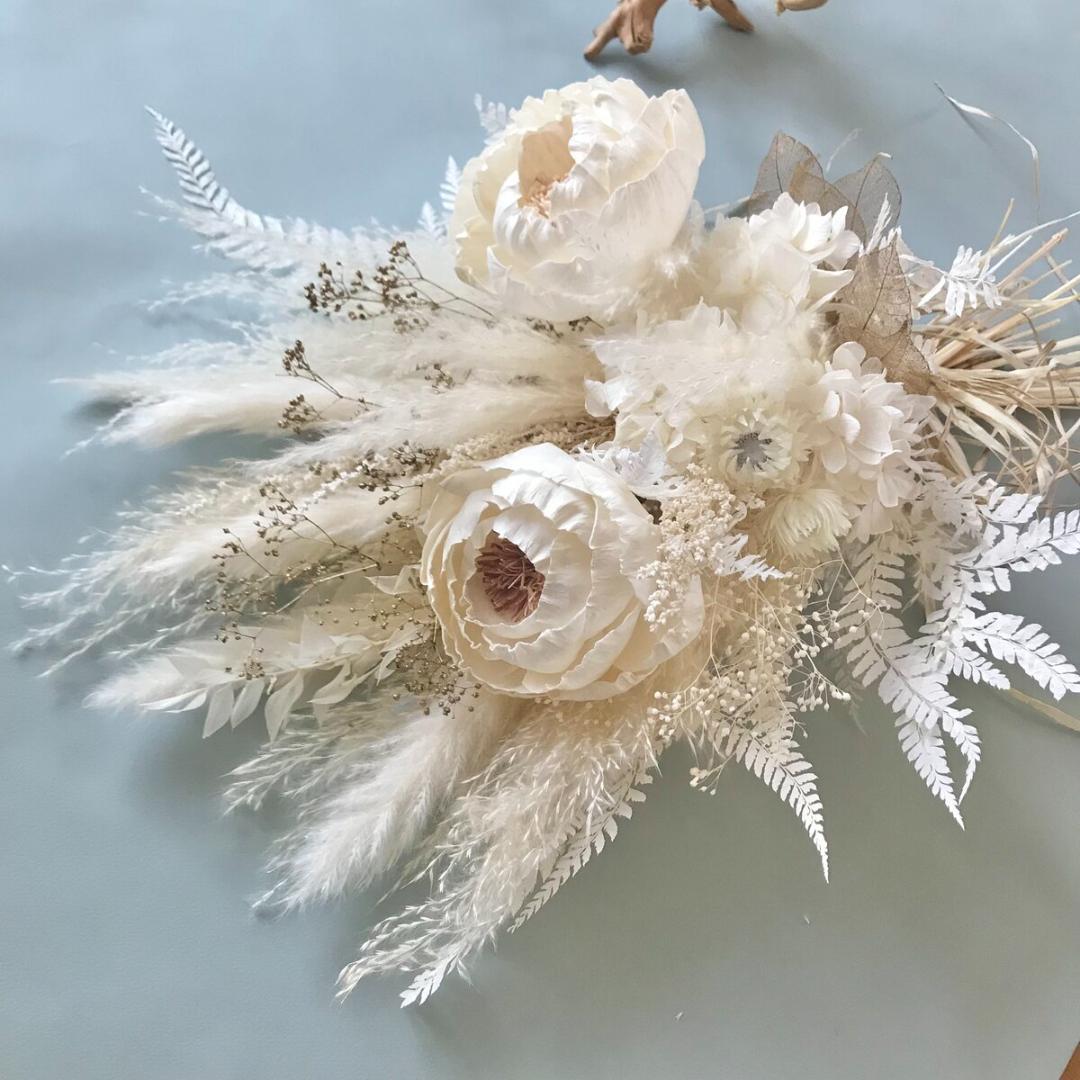 ホワイト＆少しゴールドの大人スワッグ ふっくらL　再販多数