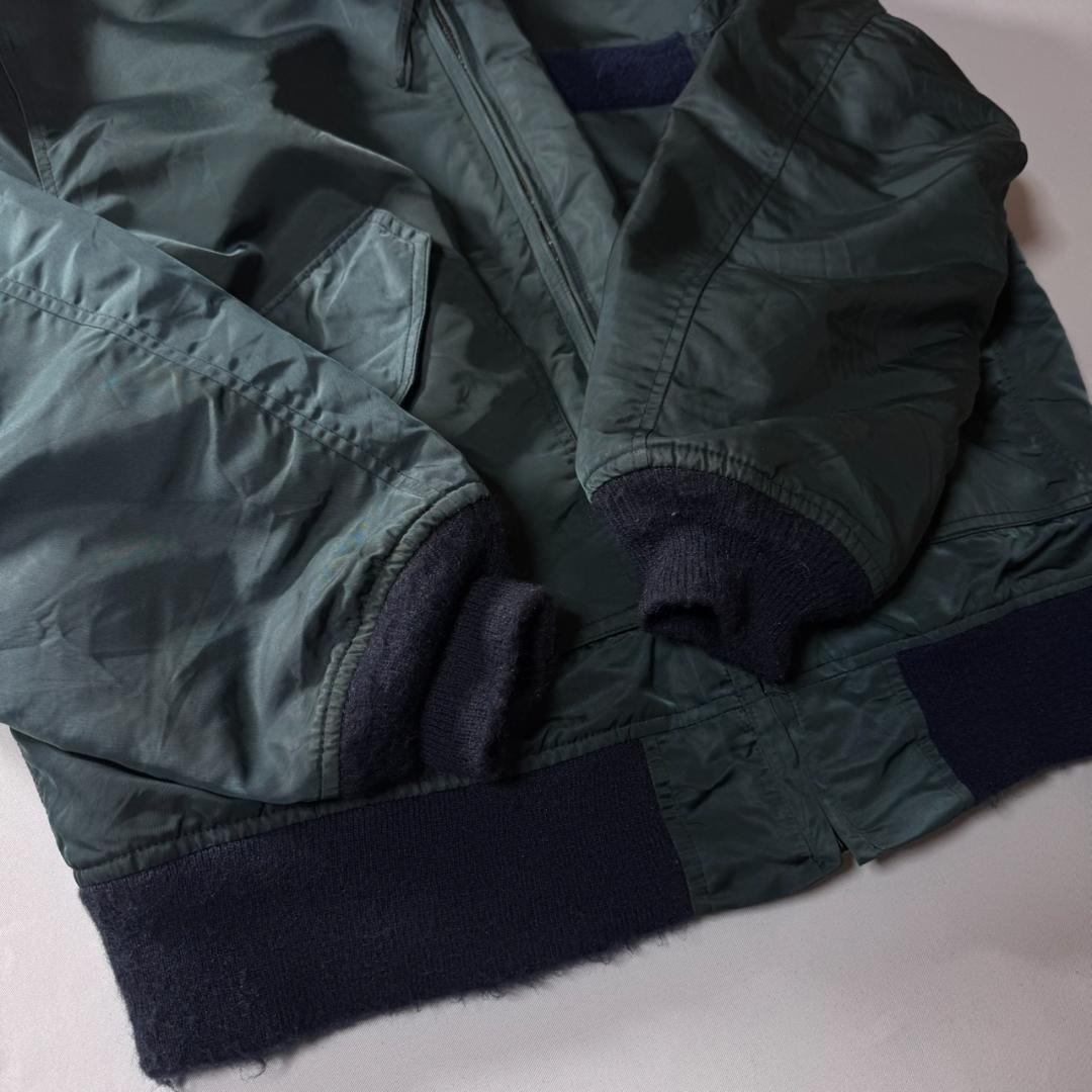 90s USA製 CWU-45P フライトジャケット 企業 刺繍 ミリタリー