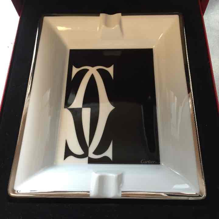 本物カルティエ灰皿
