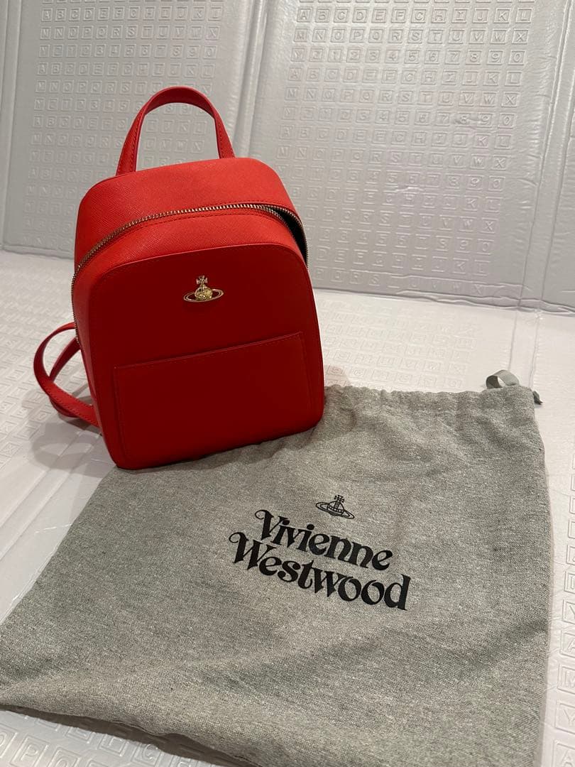 ヴィヴィアンウエストウッド リュック オーブ レザー レディース ロゴ