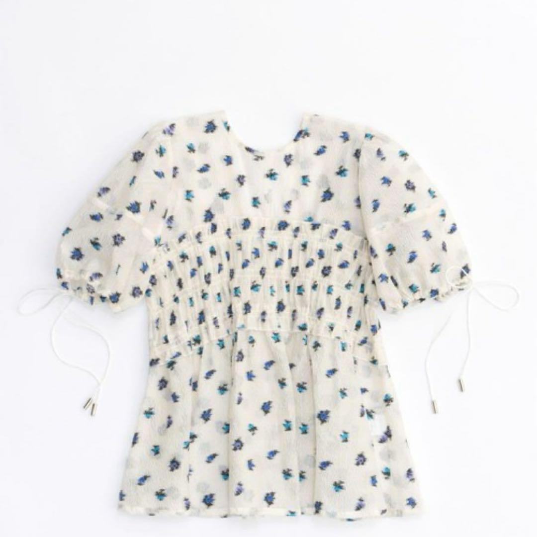 花柄パフスリーブトップス　maison Special