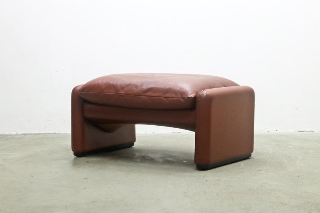 Cassina カッシーナ 675 マラルンガ 本革 オットマン ソファ モダン