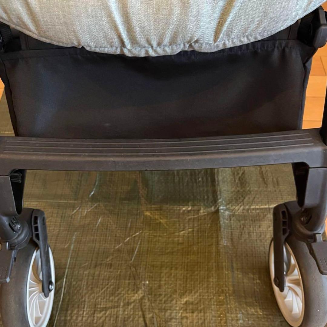 combiベビーカースゴカルminimoエッグショックDMバルクグレー即購入❌