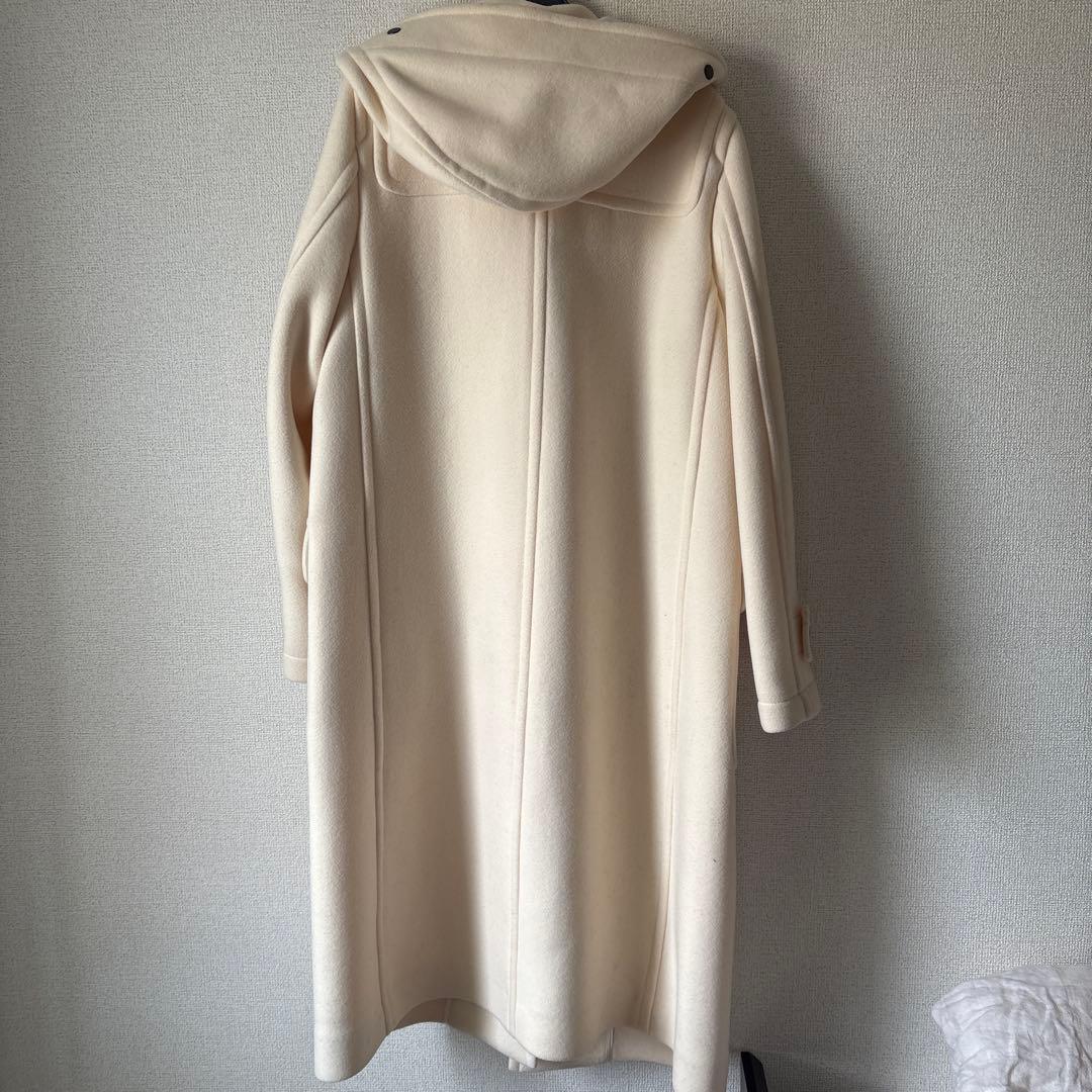 アイボリー ダッフルコート フード付き