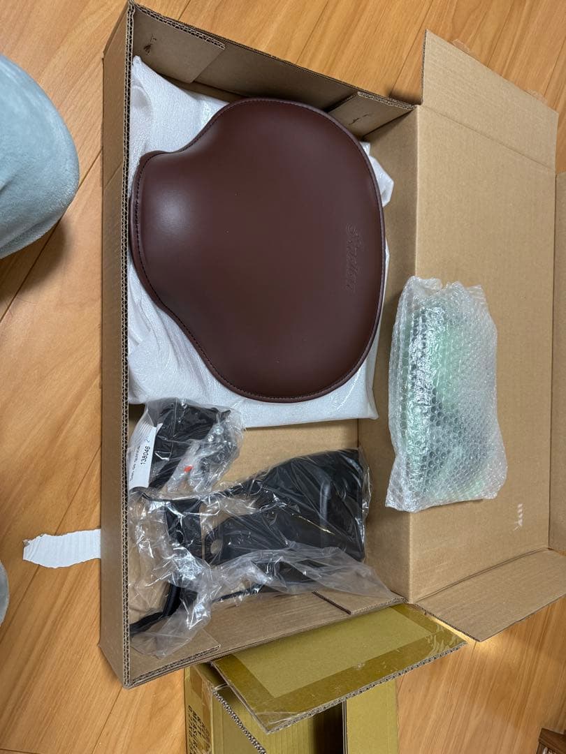 インディアン　スカウトボバー　トゥエンティ　純正シート