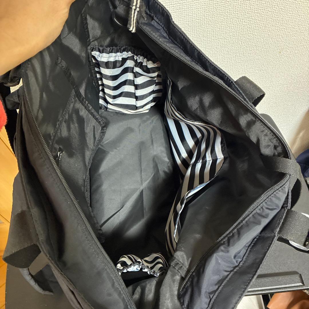 agnès b. ブラック マザーズバッグ