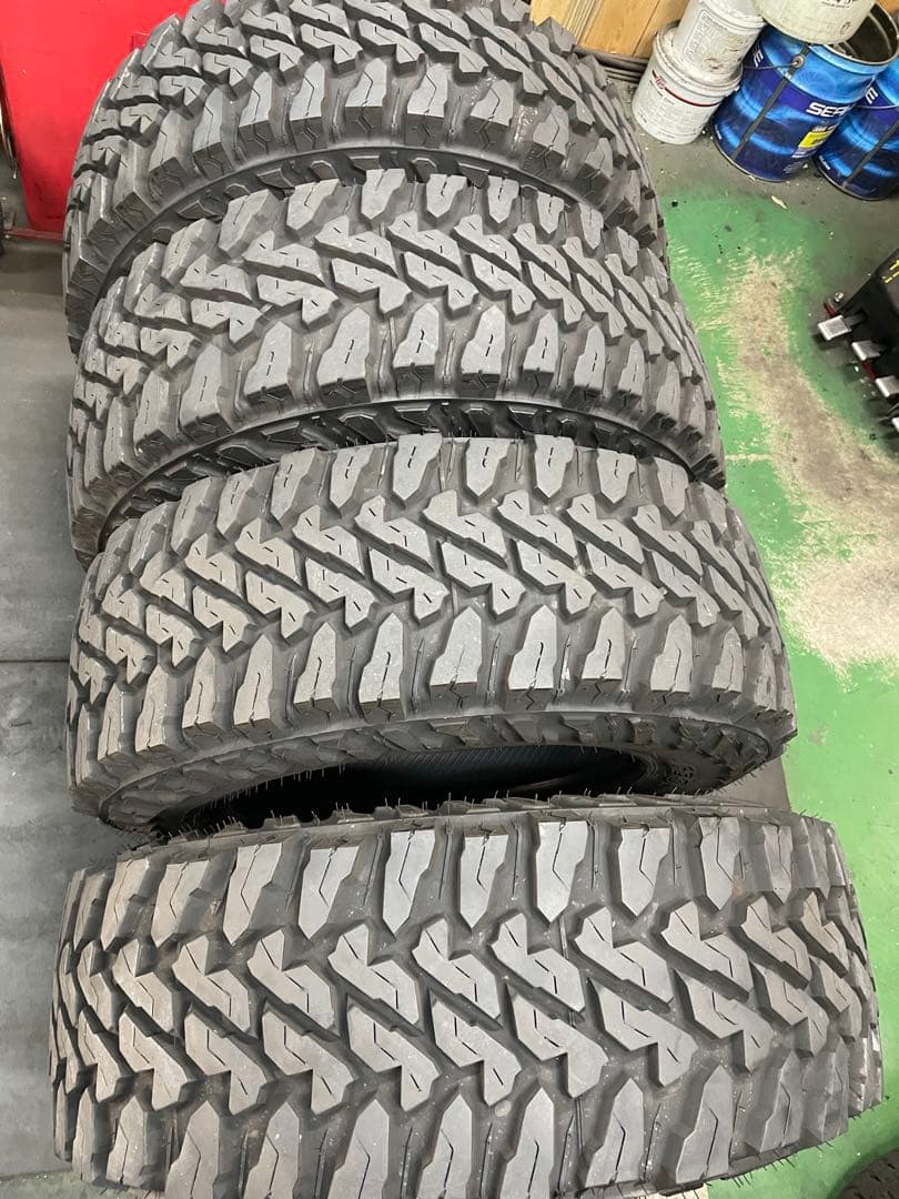 ヨコハマ⭐︎ジオランダーM/T285/70R17⭐︎4本セット