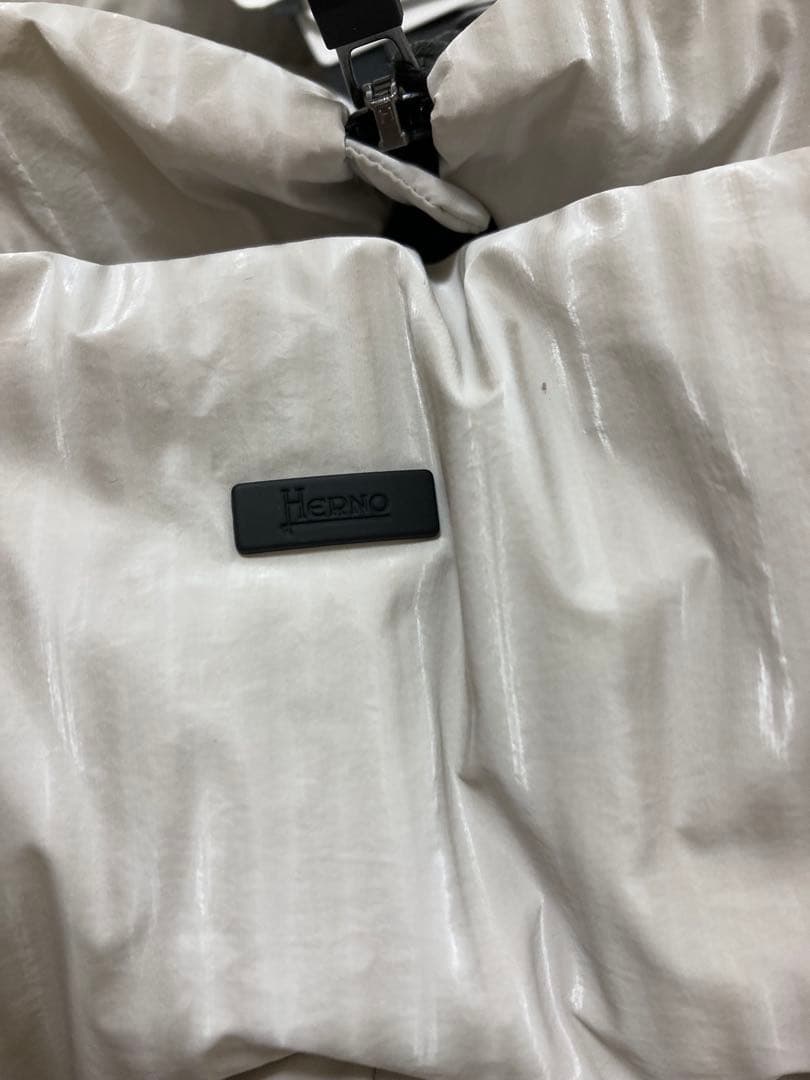 HERNO ヘルノ　ダウンジャケット　レディース