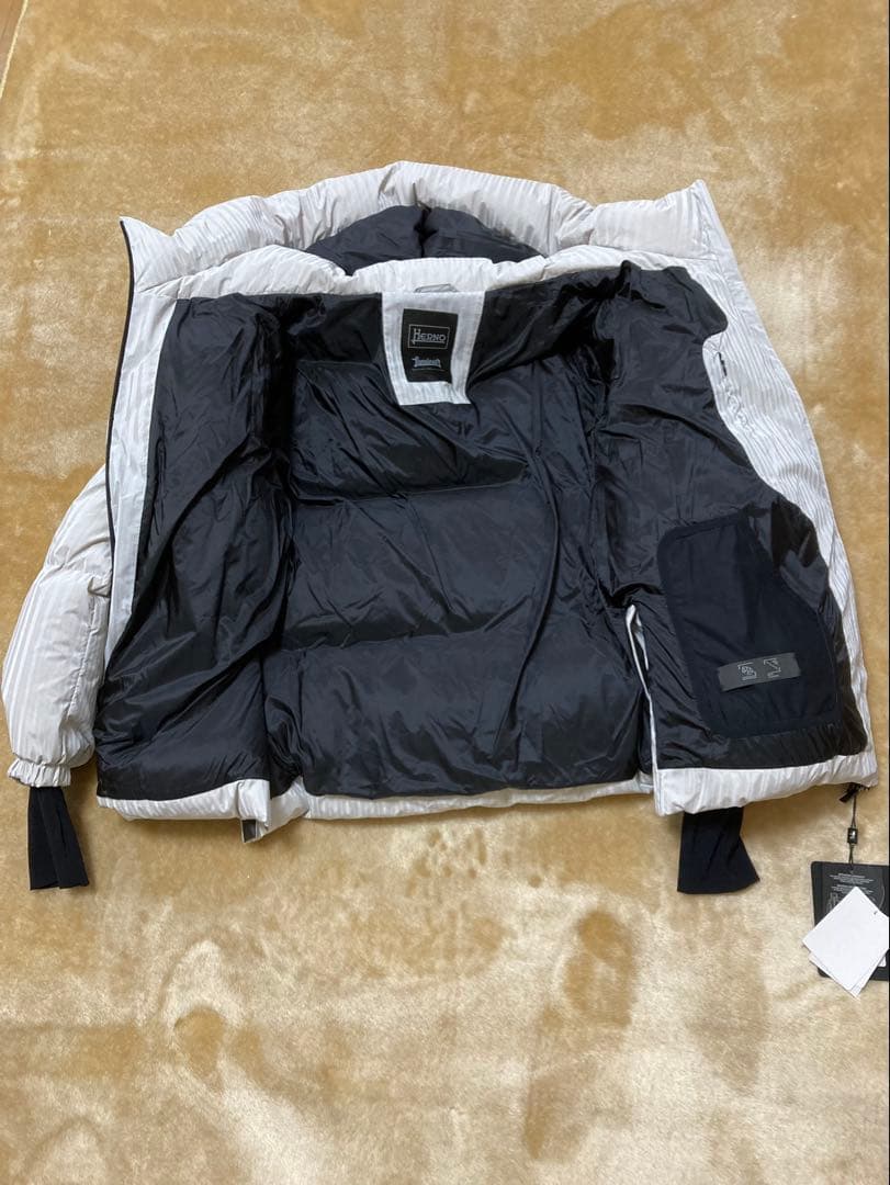 HERNO ヘルノ　ダウンジャケット　レディース