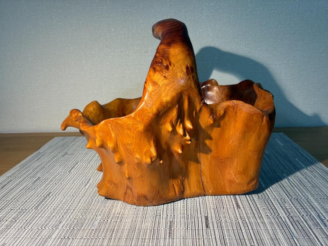 096杉 天然木 くり抜き 一刀彫 木彫 かご バスケット