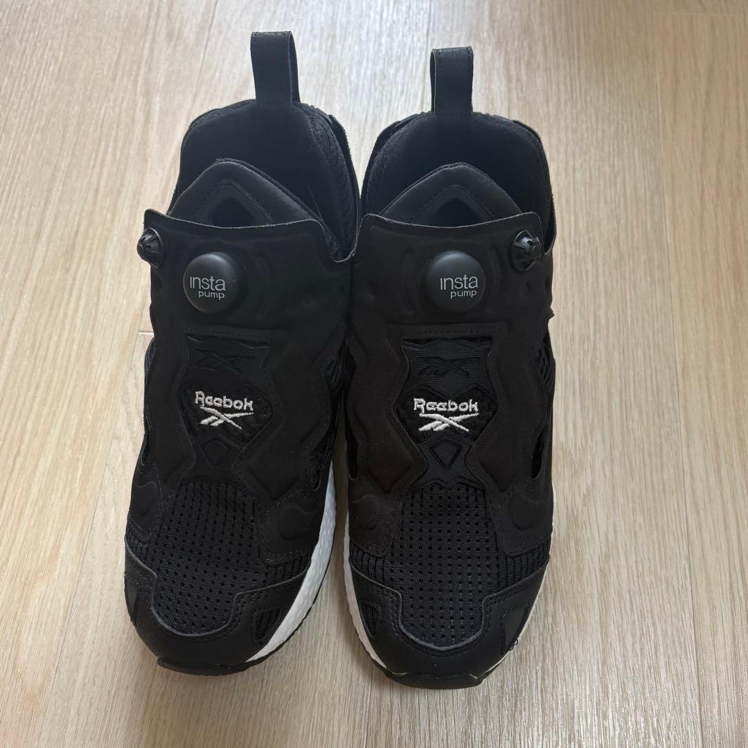 Reebok インスタポンプフューリー