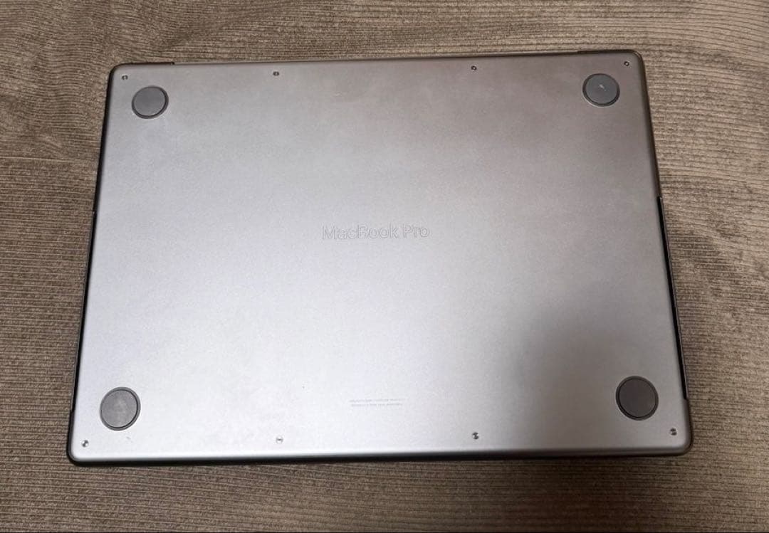 MacBook Pro 14インチM4メモリ24GB/SSD512GB