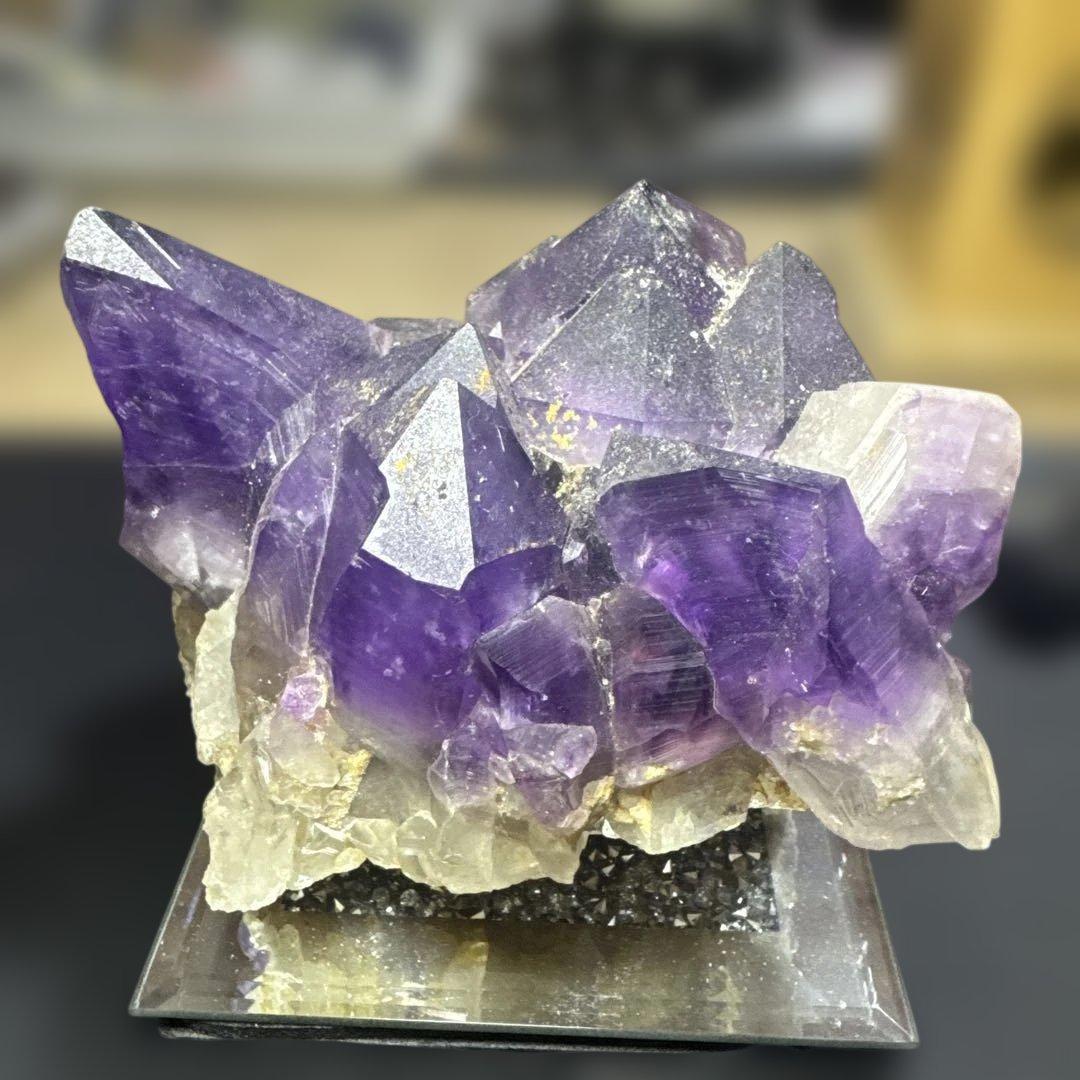 【高品質】ウルグアイ産 濃紫アメジスト 原石 クラスター 台座付
