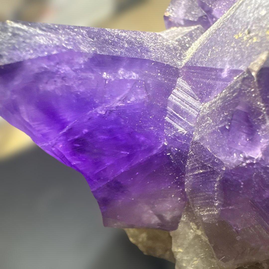 【高品質】ウルグアイ産 濃紫アメジスト 原石 クラスター 台座付