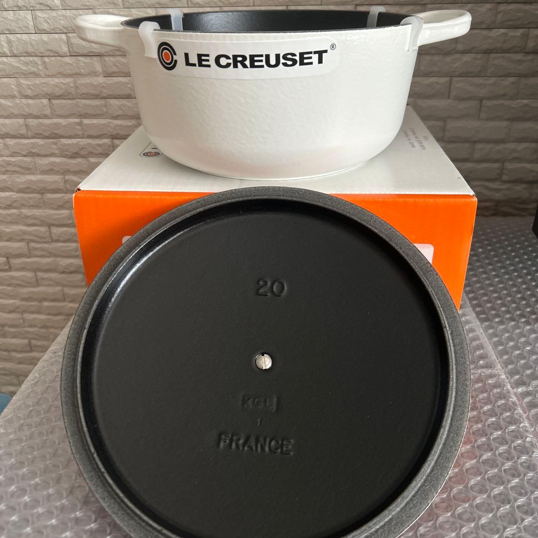 ル・クルーゼ★ココットロンド★レースレリーフ20センチ★コットン