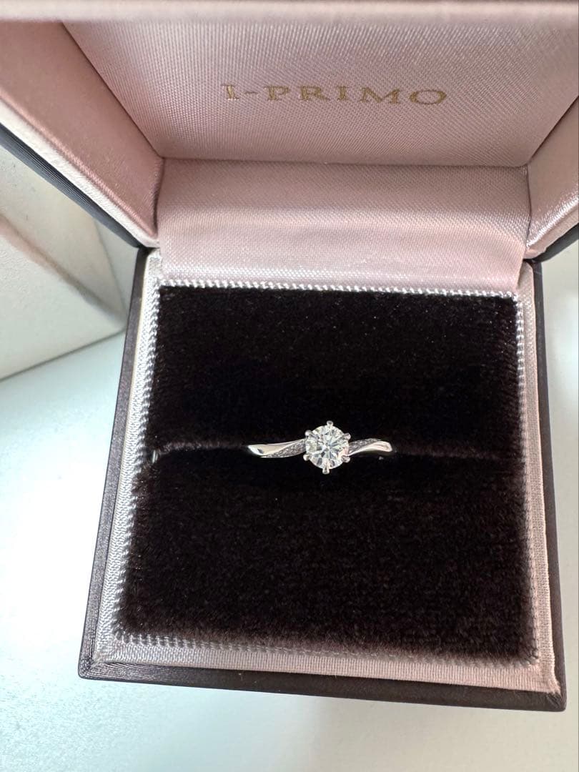 【まぁくしっくす】アイプリモ　婚約指輪　新品未使用　箱付き　7号