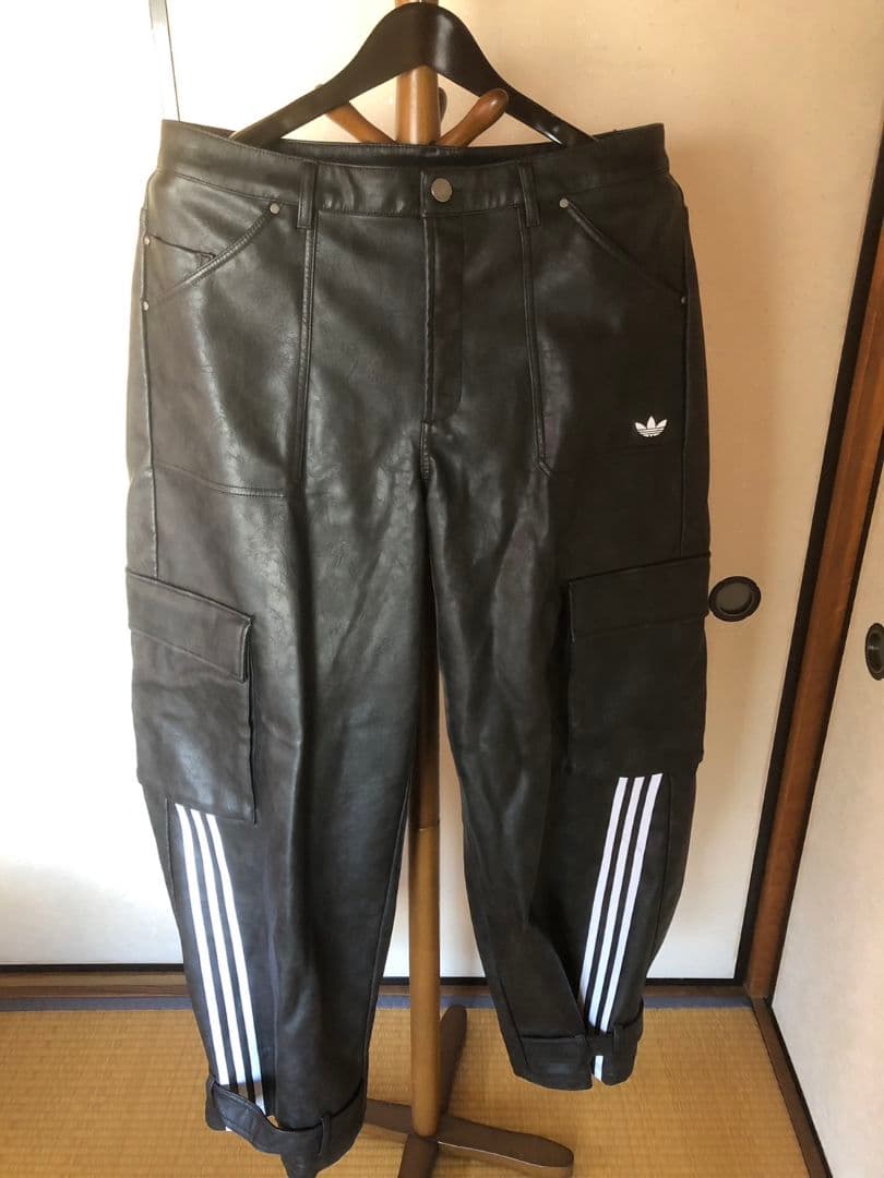 142 レザーズボン JX9226 ブラック　サイズ34