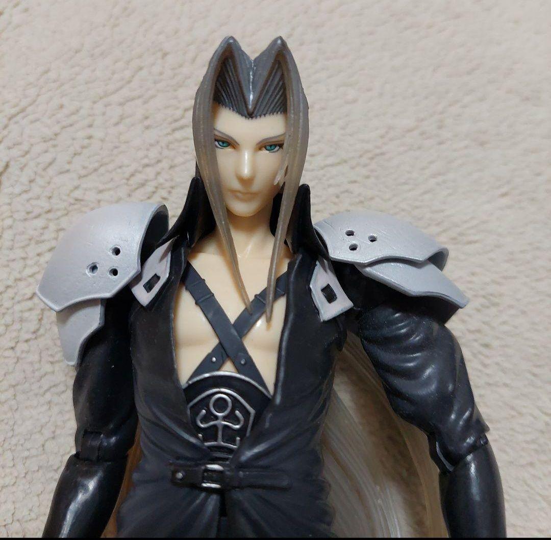 FF7　プレイアーツ　ティファ　クラウド