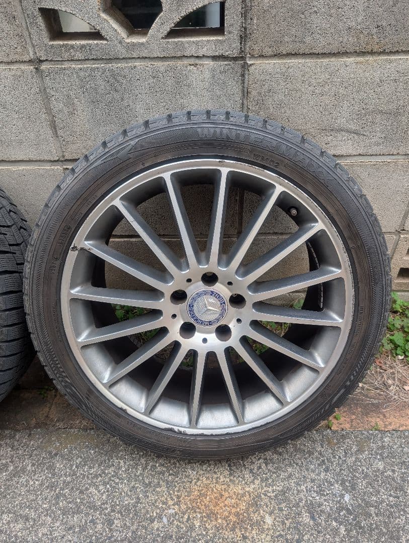 美品程度良好☆245/40R19スタッドレスタイヤ＆ホイール4本Vクラスw639