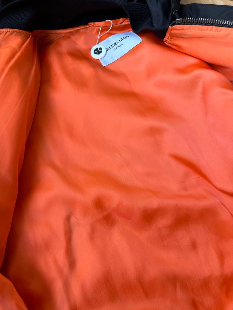【あんしん鑑定済】BALENCIAGA ボンバージャケット