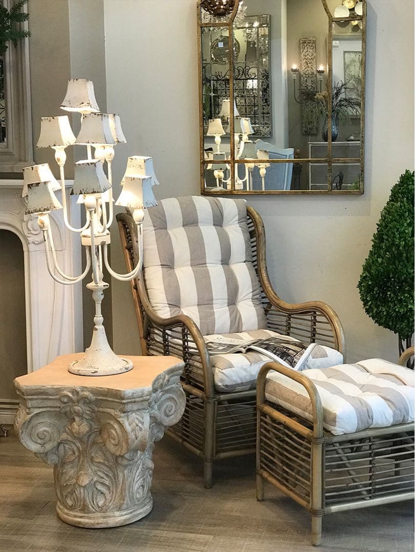 オブジェ　サイドテーブル　コーヒーテーブル　彫刻　ロココ　シャビー