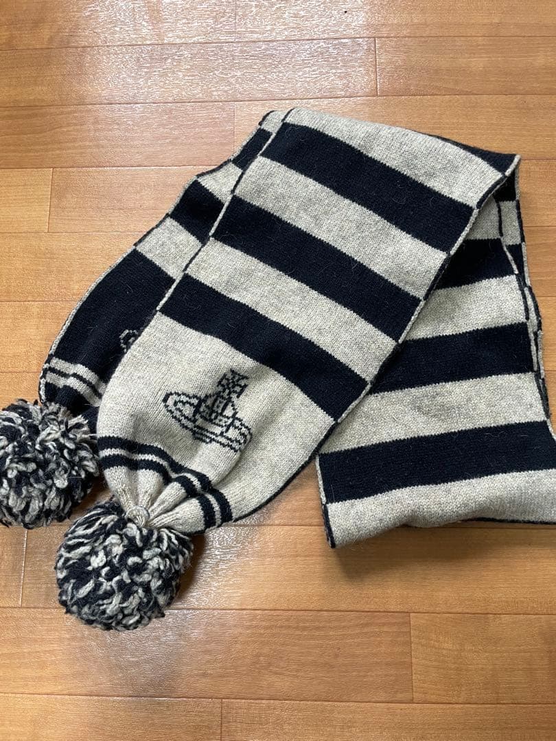 ち*読様 Vivienne Westwood マフラー　オーブ　ポンポン　ボーダ