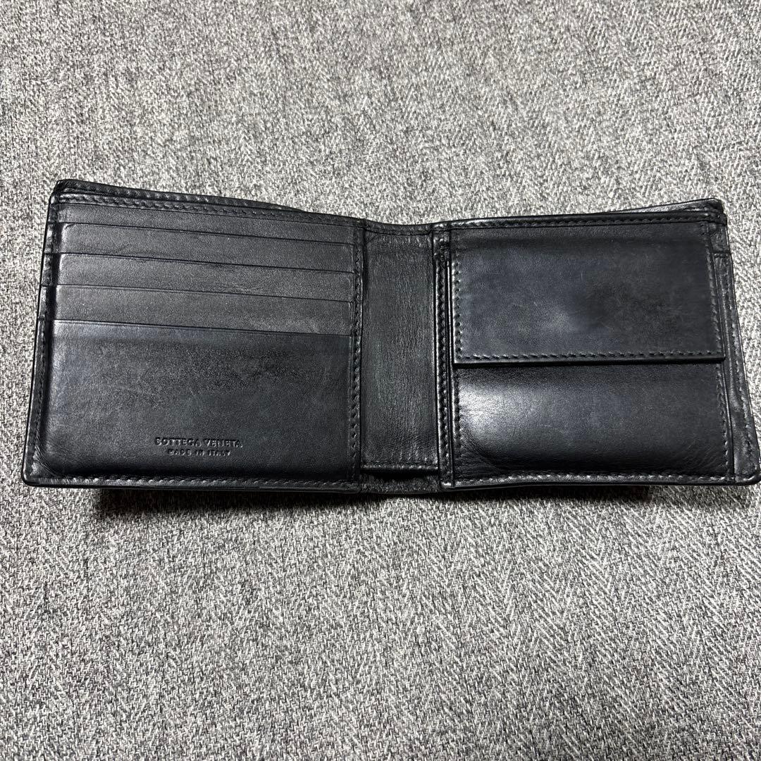 ボッテガヴェネタ イントレチャート レザー 二つ折り財布　ブラック