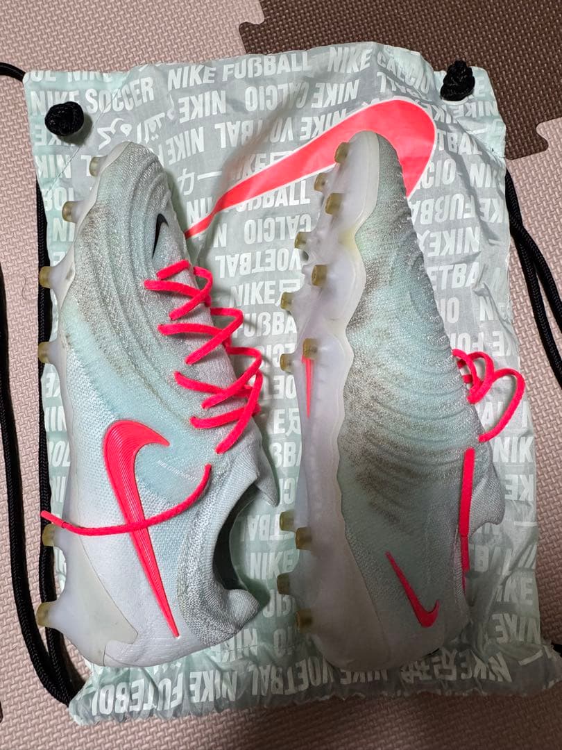 Nike ファントムGX2 AG-pro 28cm