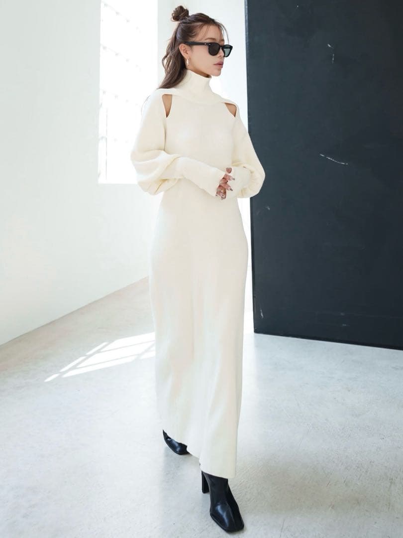 24AW Glam Lips カットアウトスリーブニットワンピース グラムリップ