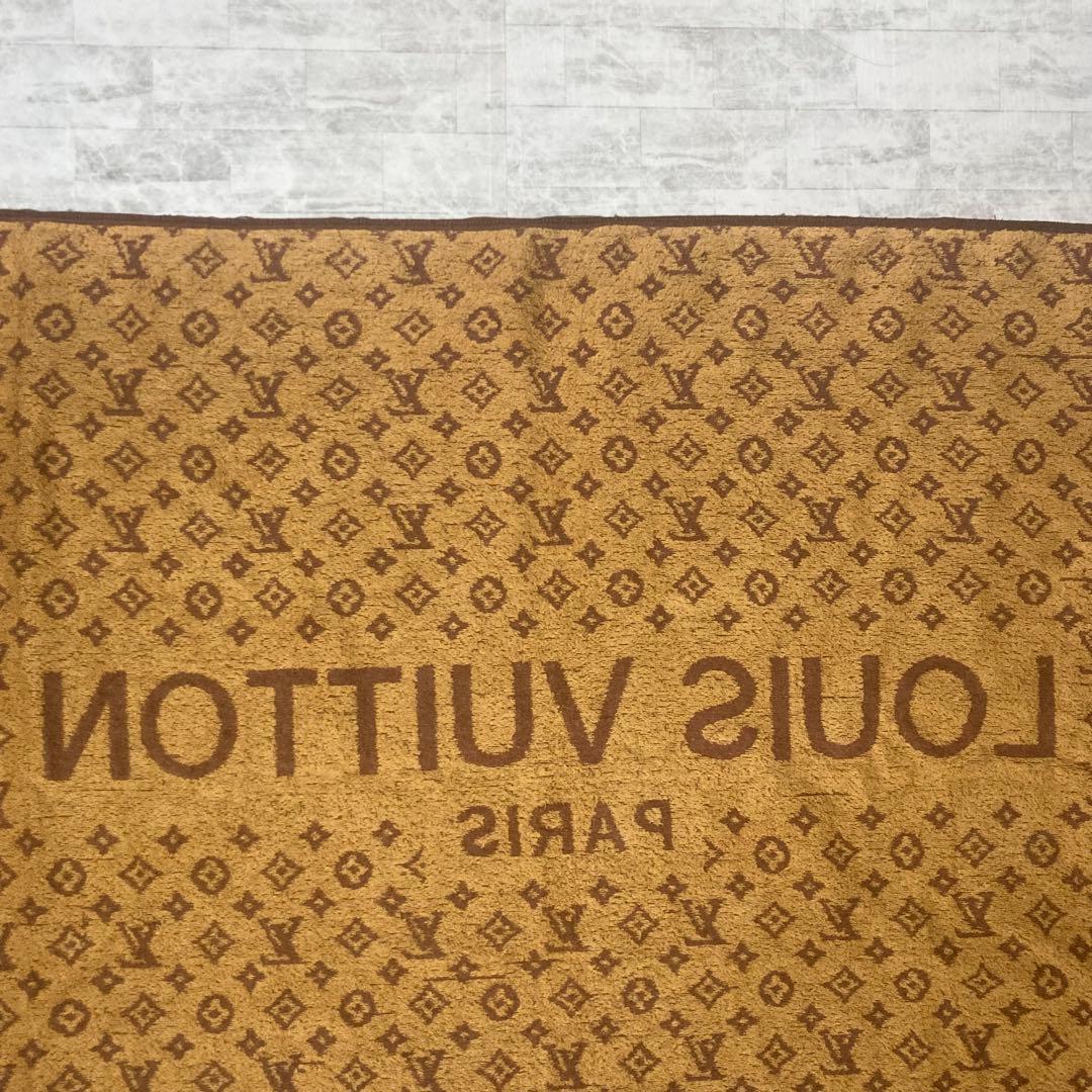 ルイヴィトン　LOUIS VUITTON ビーチタオル　モノグラム　ブラウン