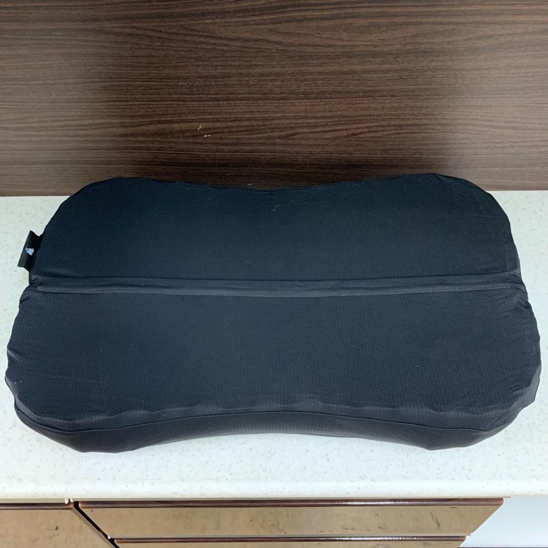 ★ヒツジのいらない枕　-極柔-　ブラックレーベル枕カバー付き