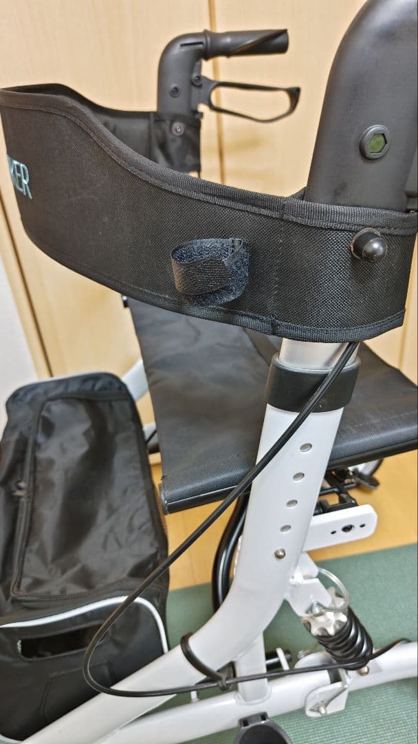 美品）手押し車　シルバーカー　歩行器