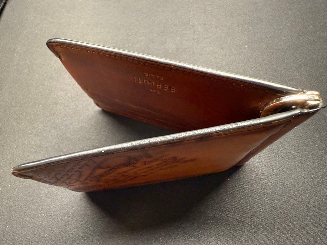 BERLUTI ブラウンレザー マネークリップ 保管袋付き