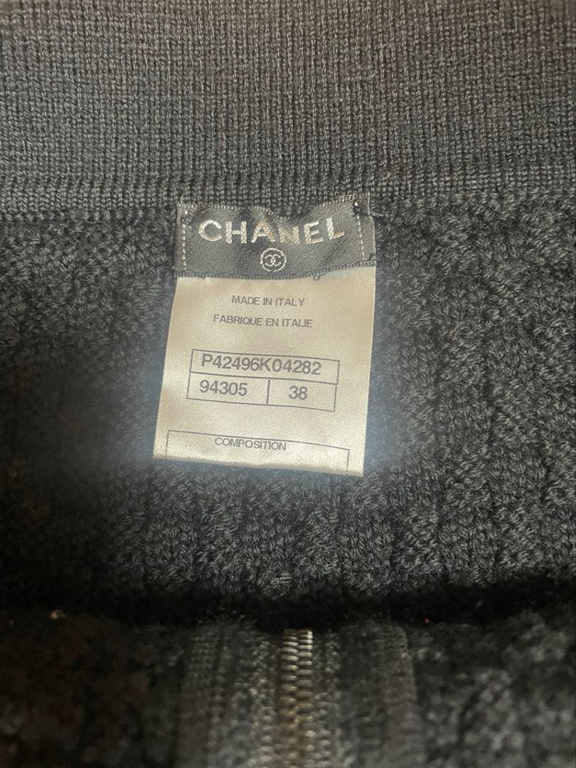 CHANEL 素敵なブラックスカート サイズ38