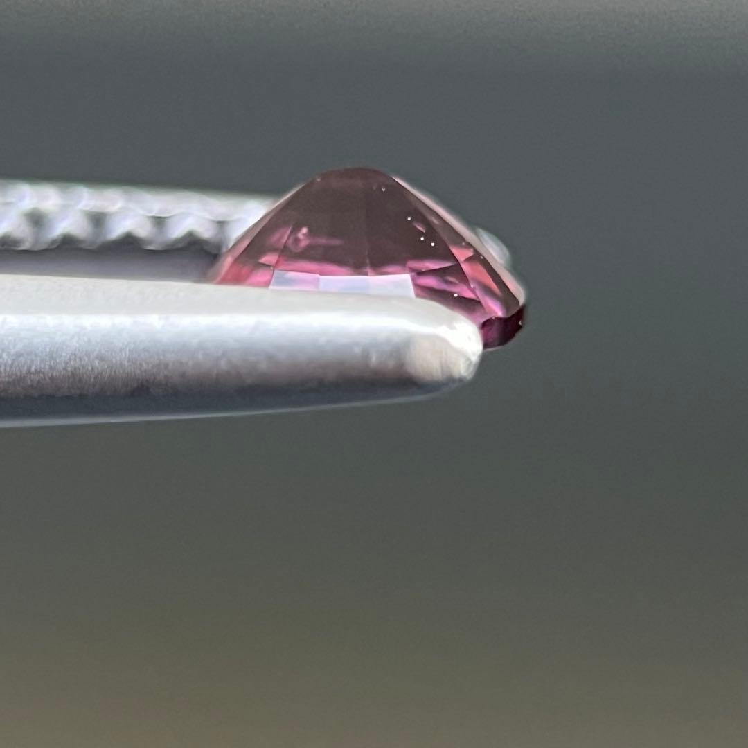 スリランカ産非加熱天然パープルスピネルルース