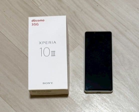 SONY XPERIA 10 III (docomo)　中古