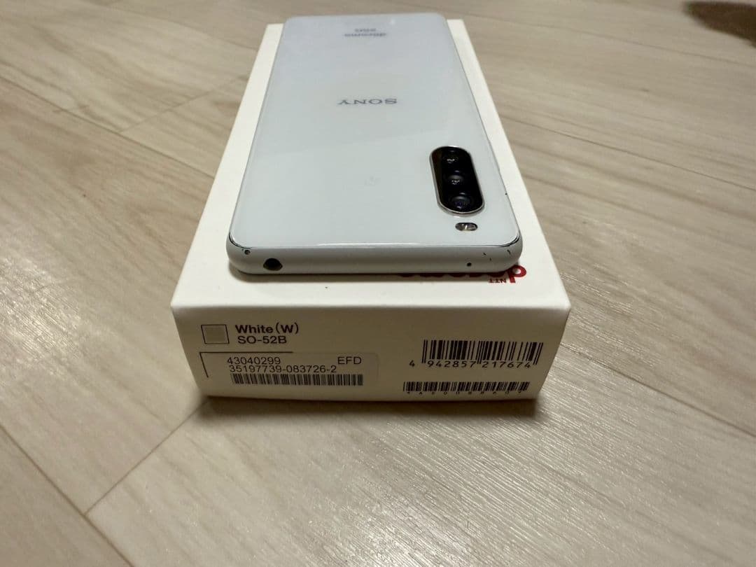 SONY XPERIA 10 III (docomo)　中古